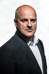 photo of person Christopher Purves