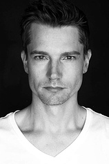 picture of actor Greg Corbett