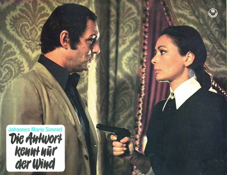 Karin Dor y Maurice Ronet en only-the-wind-knows-the-answer