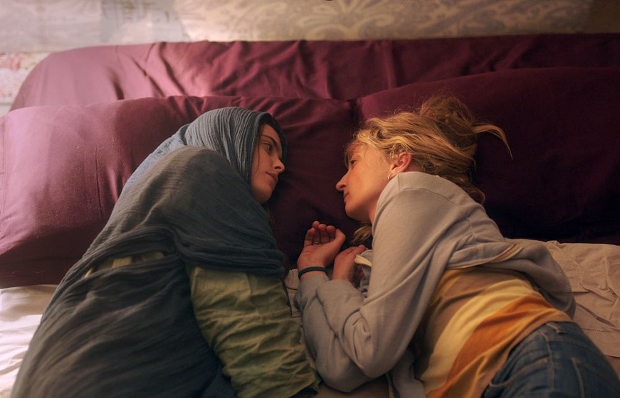 Alba Rohrwacher y Hadas Yaron en La Gracia de Lucía