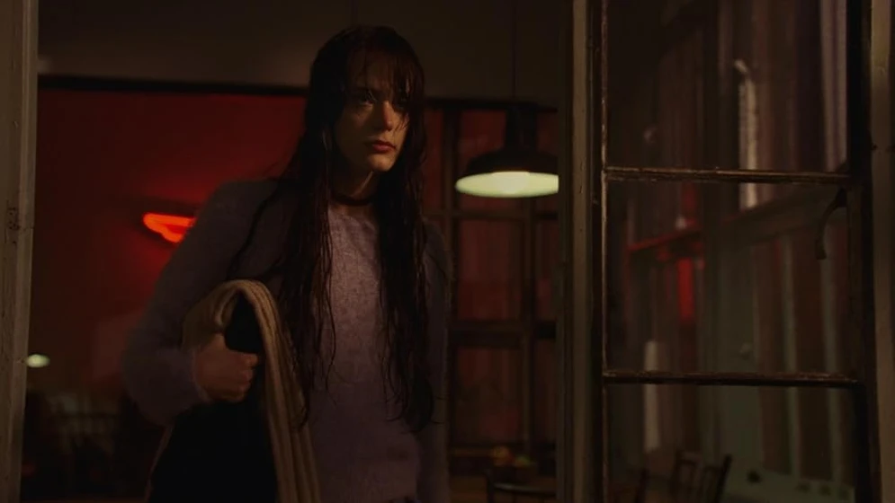 Stacy Martin en rosy