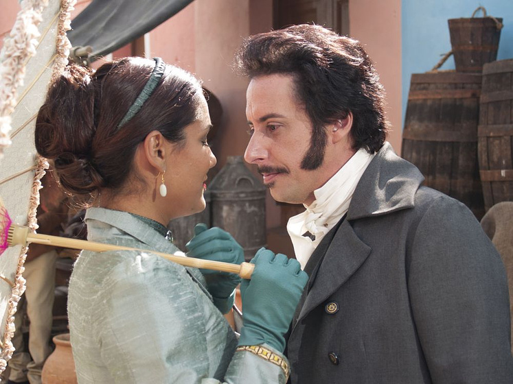 Roque Valero y Camila Arteche en Bolívar, el Hombre de las Dificultades