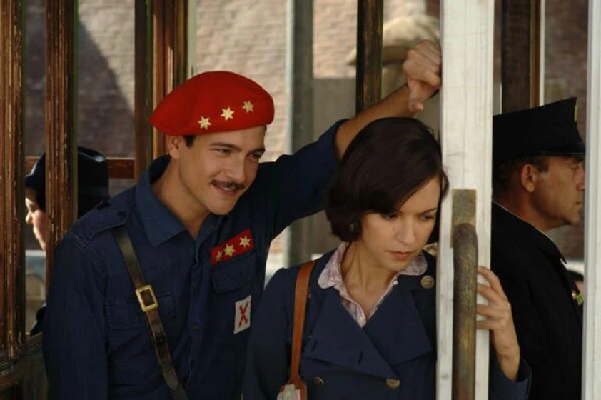Verónica Sánchez en las-13-rosas