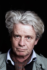 picture of actor Julian Firth