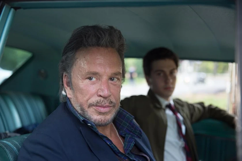 Mickey Rourke y Nat Wolff en ashby