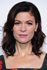 picture of actor Lauren Stamile