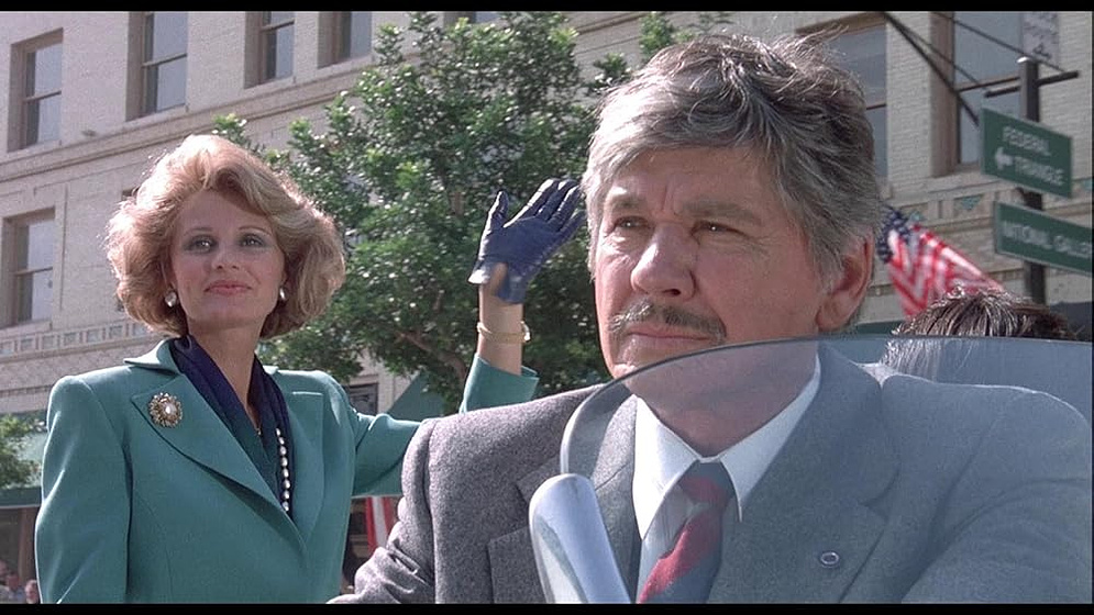 Charles Bronson y Jill Ireland en El Guardaespaldas de la Primera Dama