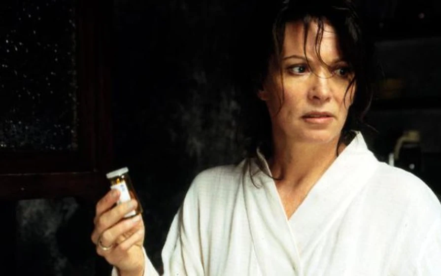 Iris Berben en el-precio-de-la-ambicion-2000
