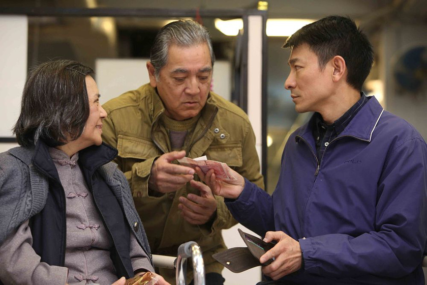 Andy Lau, Paul Chun y Deannie Yip en Una Vida Sencilla