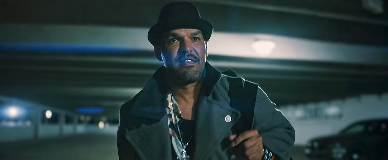 Amaury Nolasco en Luces Fuera