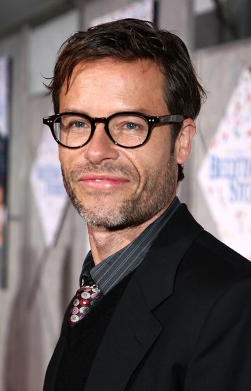 Guy Pearce en mas-alla-de-los-suenos-2008 (Premiere en Los Angeles. Diciembre 2008)