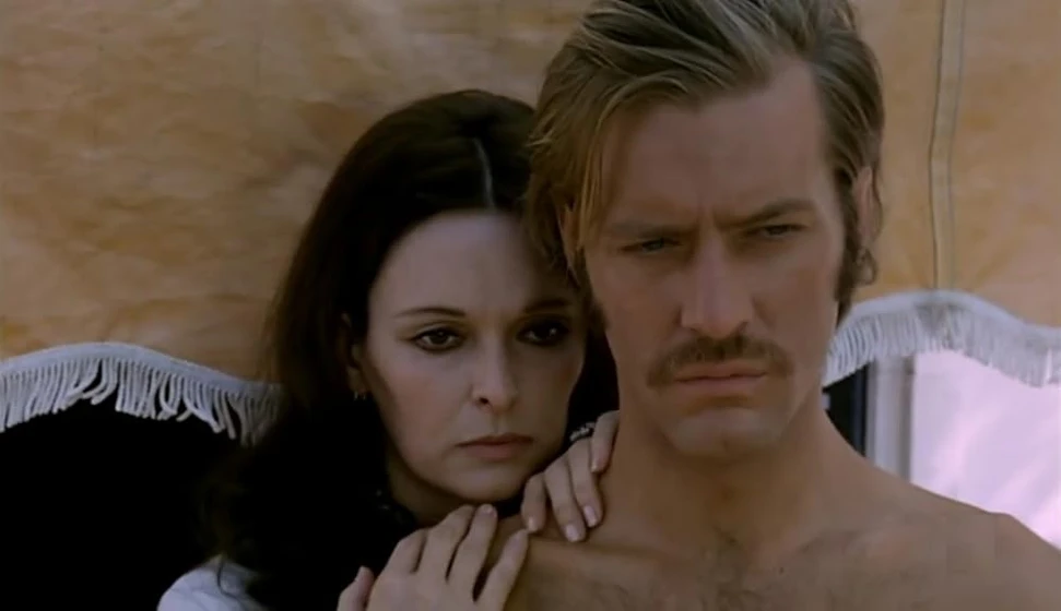 Lucía Bosé y Glen Lee en la-casa-de-las-palomas