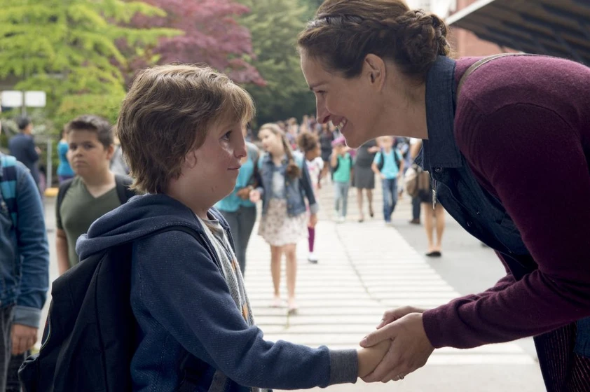 Julia Roberts y Jacob Tremblay en Wonder
