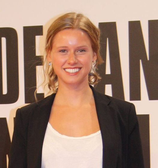 Manuela Vellés en Tonto quien lo lea (Alfombra roja)