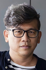photo of person Kongdej Jaturanrasamee