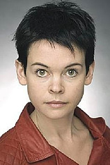 picture of actor Anna Tolputt