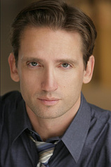 picture of actor Mark Deakins