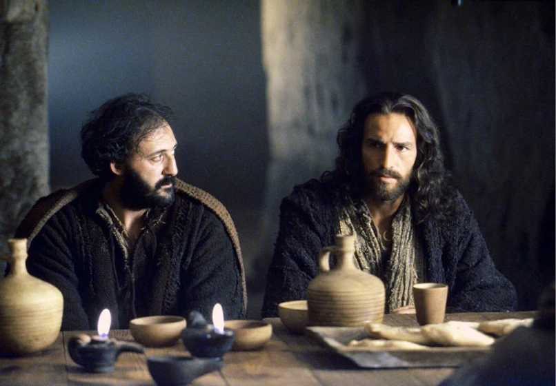 Jim Caviezel en la-pasion-de-cristo