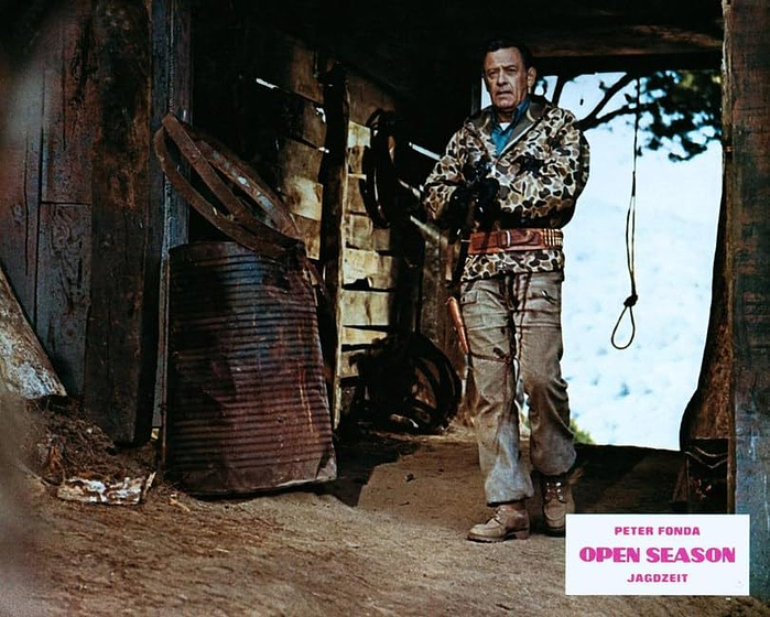William Holden en Los Cazadores
