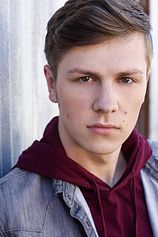 picture of actor Caleb Barwick