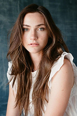 picture of actor Emily Hall