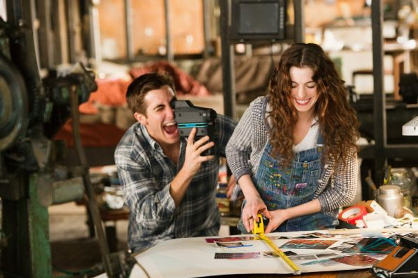 Jake Gyllenhaal y Anne Hathaway en Amor y otras drogas