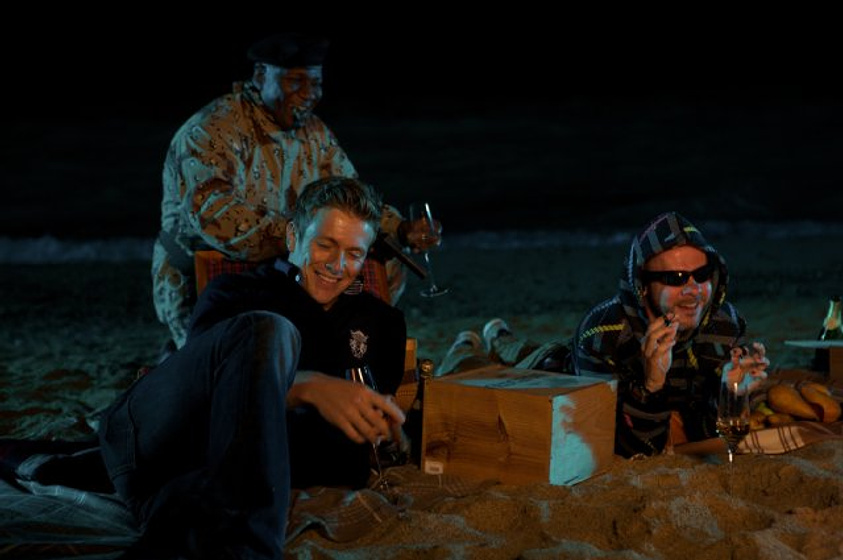 Dominic Monaghan y Charlie Bewley en Soldiers of Fortune