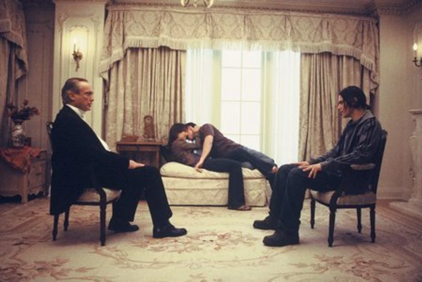 Udo Kier, Jessica Stroup, Jonathon Trent y Dennis Flanagan en pray-for-morning