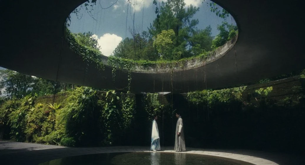 Imagen de the-house-on-the-moon