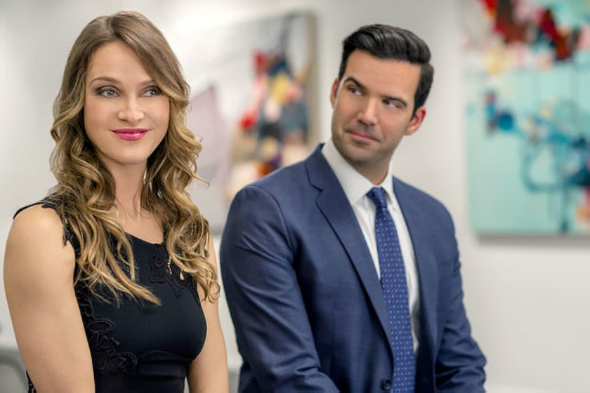 Beau Garrett y Benjamin Ayres en Amor Por Casualidad