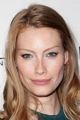 Foto de Alyssa Sutherland