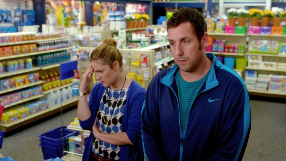 Drew Barrymore y Adam Sandler en juntos-y-revueltos