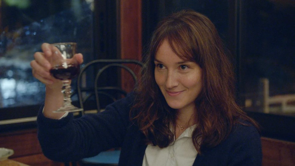 Anaïs Demoustier en la-casa-junto-al-mar