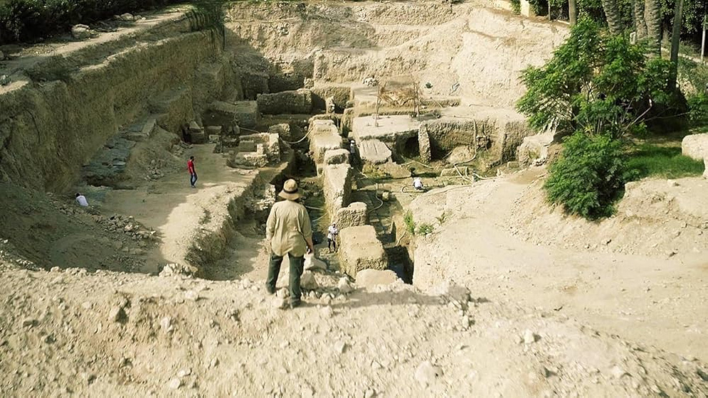 Imagen de alejandro-magno-descubriendo-su-tumba-perdida