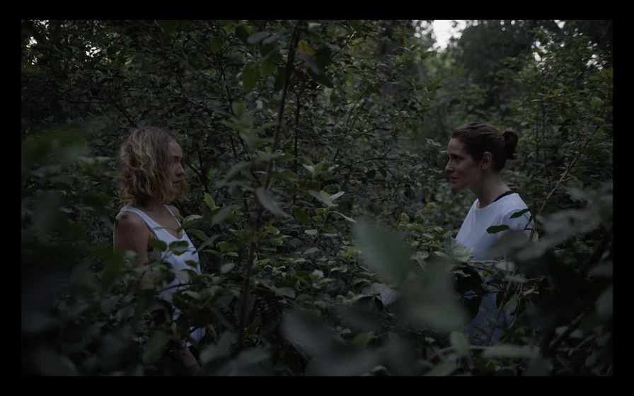 Angeliki Papoulia y Hannah Sims en voices-in-deep