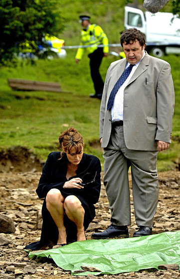 Sarah Parish y Mark Benton en Unidos por la sospecha