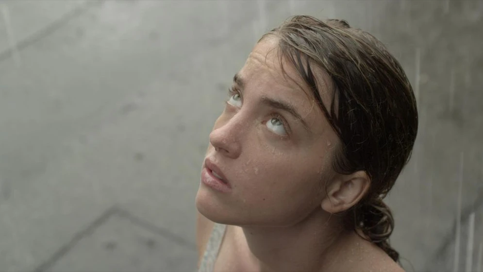 Adèle Haenel en les-combattants