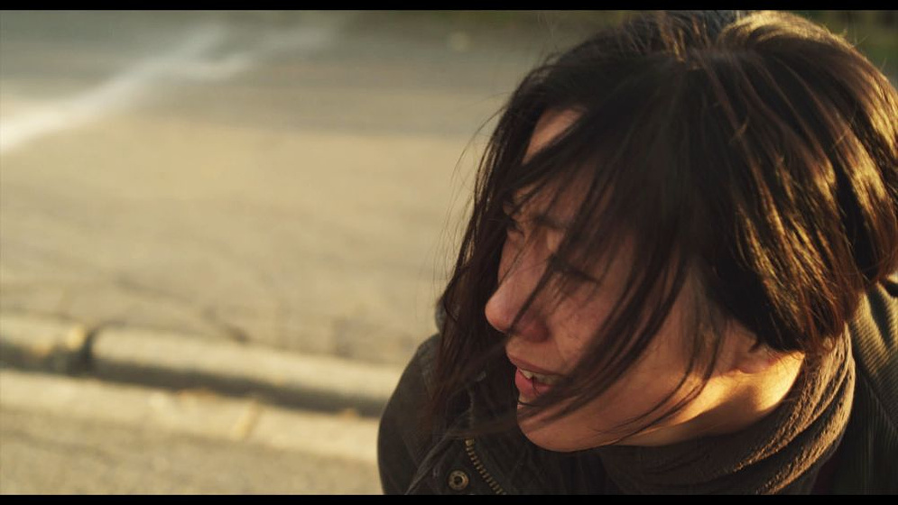 Corinne Yam en Love and Bruises