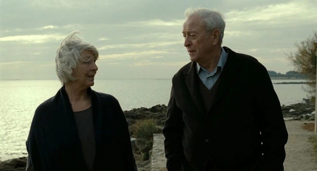 Michael Caine y Jane Alexander en Mi Amigo Mr. Morgan