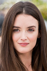 photo of person Charlotte Le Bon