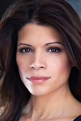 picture of actor Andrea Navedo