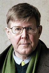 photo of person Alan Bennett