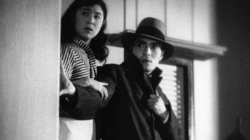 Kinuyo Tanaka y Joji Oka en una-mujer-fuera-de-la-ley