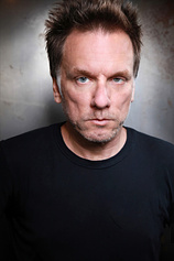 picture of actor Kelly Cole