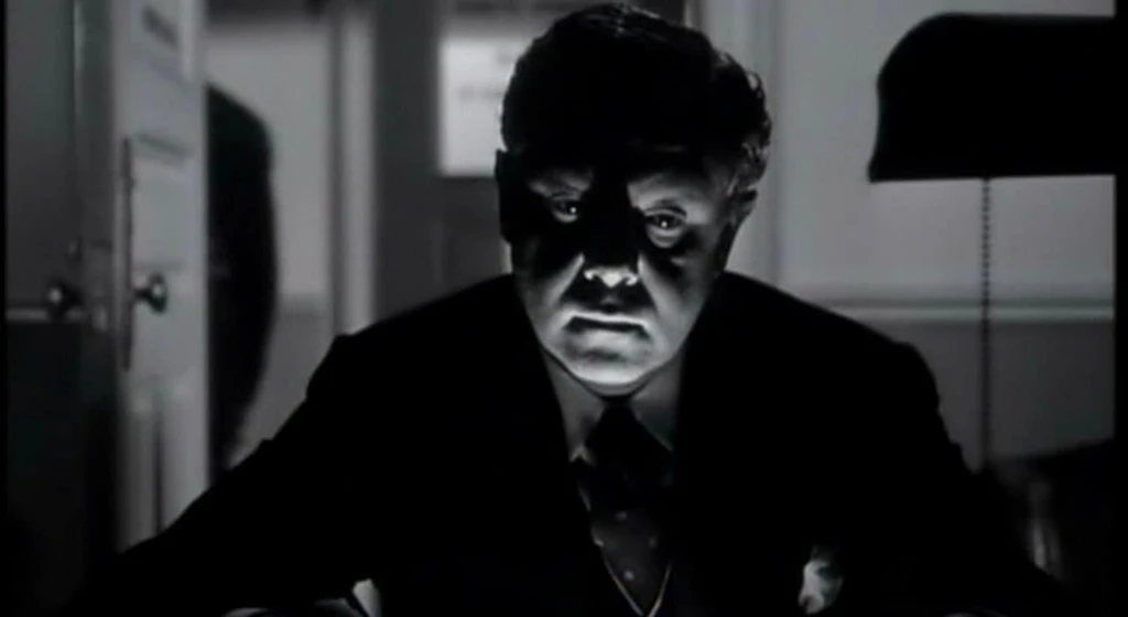 Steven Geray en so-dark-the-night