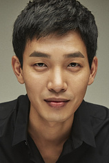 picture of actor Do-yoon Kim