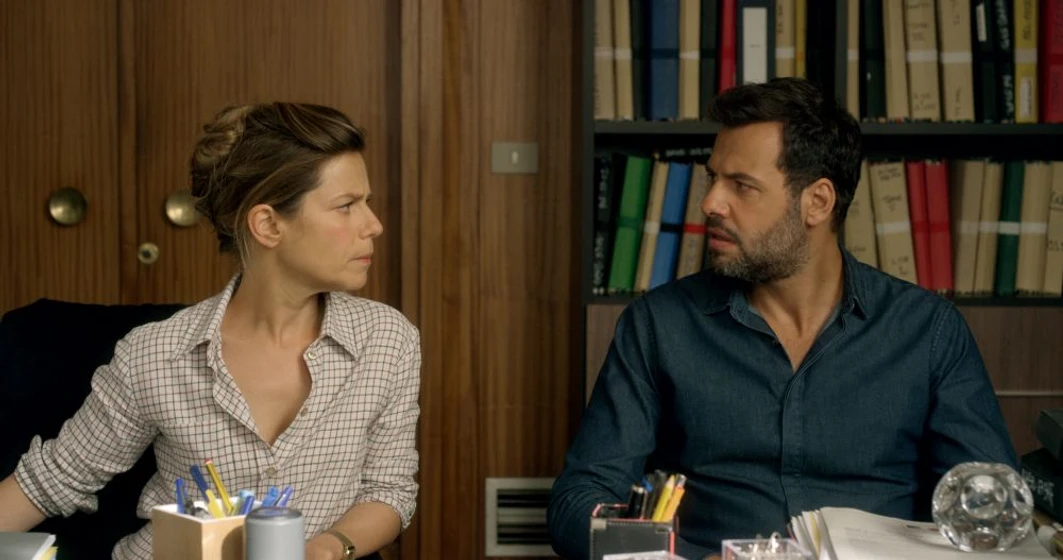 Marina Foïs y Laurent Lafitte en papa-o-mama