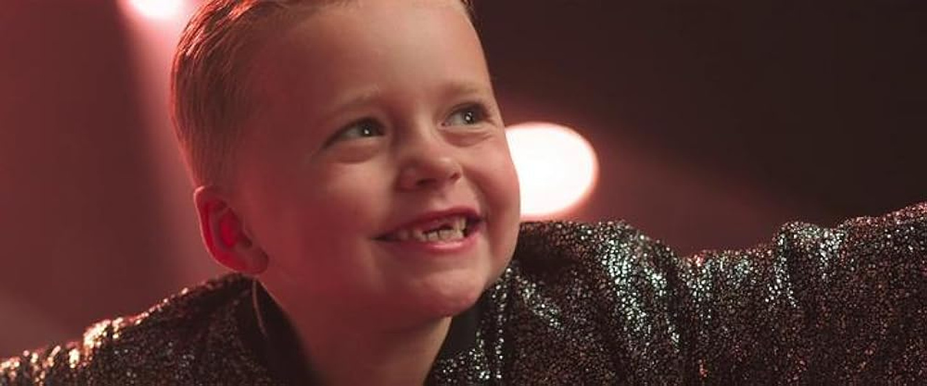 Justin Caruso Allan en sigue-el-ritmo