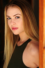 picture of actor Hayley Erin