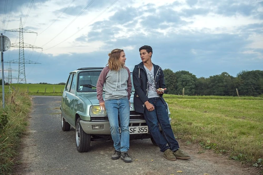 Lena Klenke y Emilio Sakraya en rock-my-heart